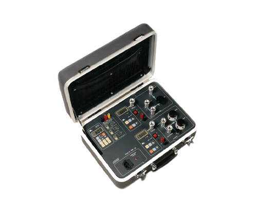 Portable pressure case G-586